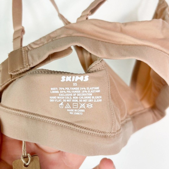 Skims NWT Fits Everybody Crossover Brallete Clay Size XS (281) - Picture 6 of 6